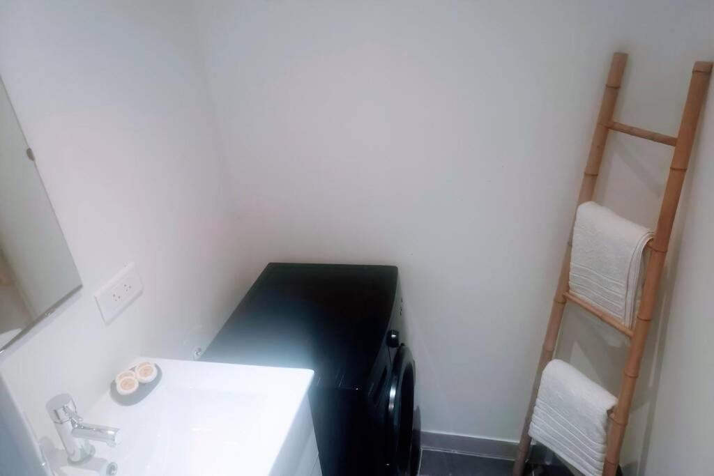4 Couchages Climatise Direct Plage Wifi Parking Antibes Exteriör bild